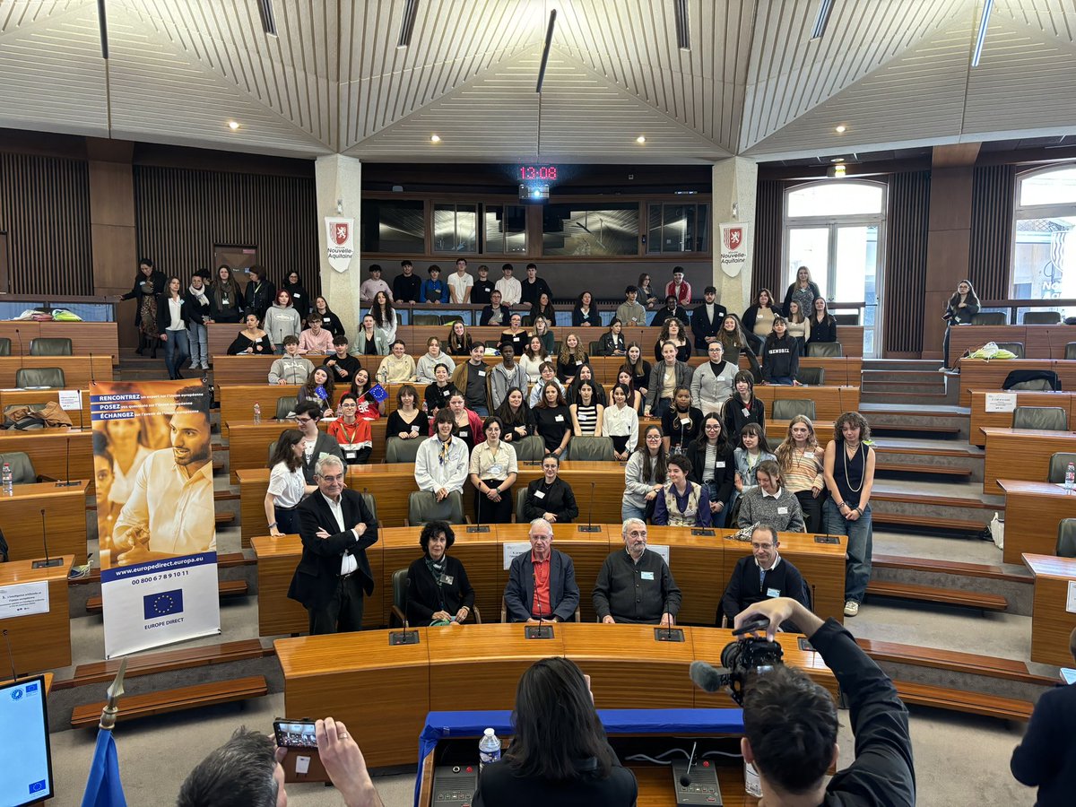 🇪🇺 Participation du <a href="/LPDelphineGay23/">Lycée des Métiers Delphine Gay</a> à la simulation du parlement européen à l’hôtel de région <a href="/NvelleAquitaine/">Nouvelle-Aquitaine</a> de Limoges 🇪🇺 #JMeurope #jolimoisdeleurope