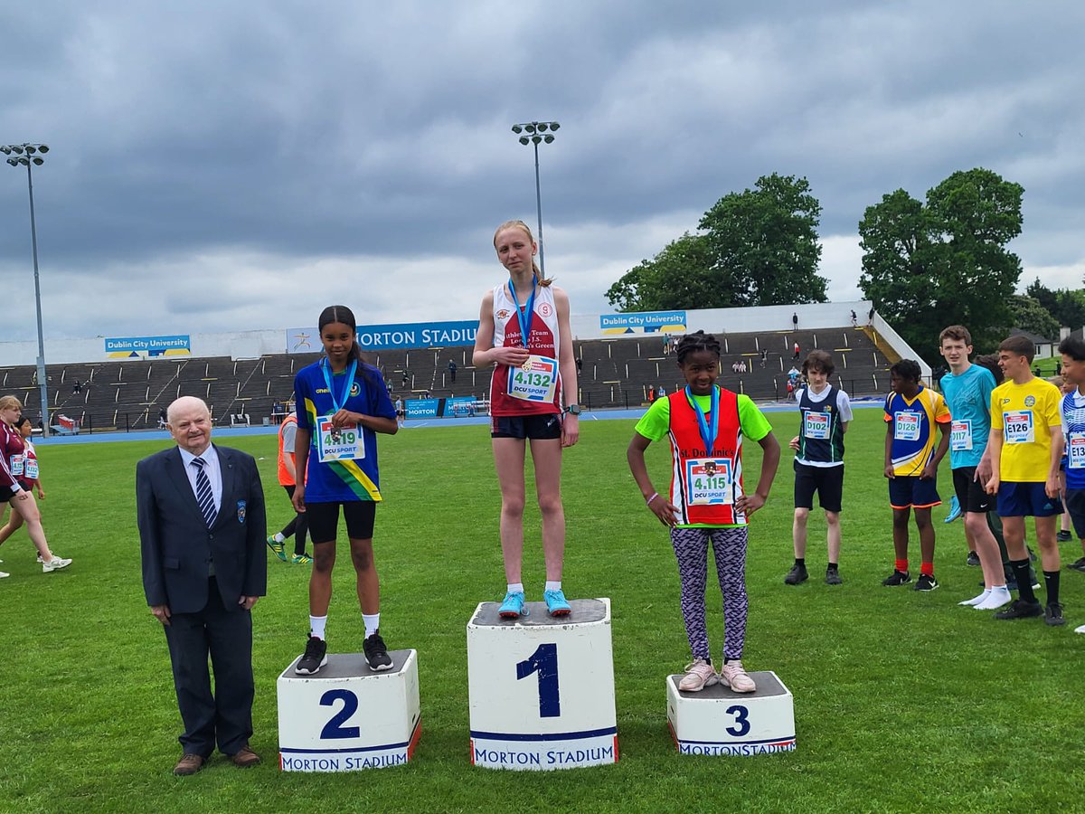 Great success at Santry! 2nd for Aliyah in the U12s Sprint. 4th place for  girls U12s Relay race. We are so proud of you all! #santry #athletics
