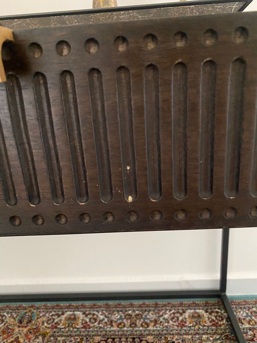 MyartoDe's tweet photo. @palaciohierro compré  en línea un escritorio importado en su tienda en línea, le salió un gusano barrenador de la madera, llamé  al servicio de fumigación, pero el problema no paró, levanté un reporte 00434122  y no me han resuelto! Tengo que acudir a la @AtencionProfeco https://t.co/NanSUAD0uy