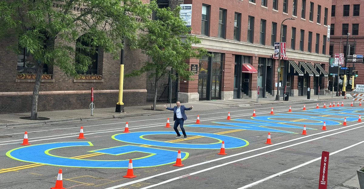 AdamDuininck's tweet photo. I know our @Timberwolves are going to bounce back with our fans and city behind them!

Grateful for our partnership with the team, @MplsChamber, @CityMinneapolis and all of our downtown businesses and organizations who have stepped up in the last few weeks. #Wolvesback https://t.co/JC2a6Dx4GE