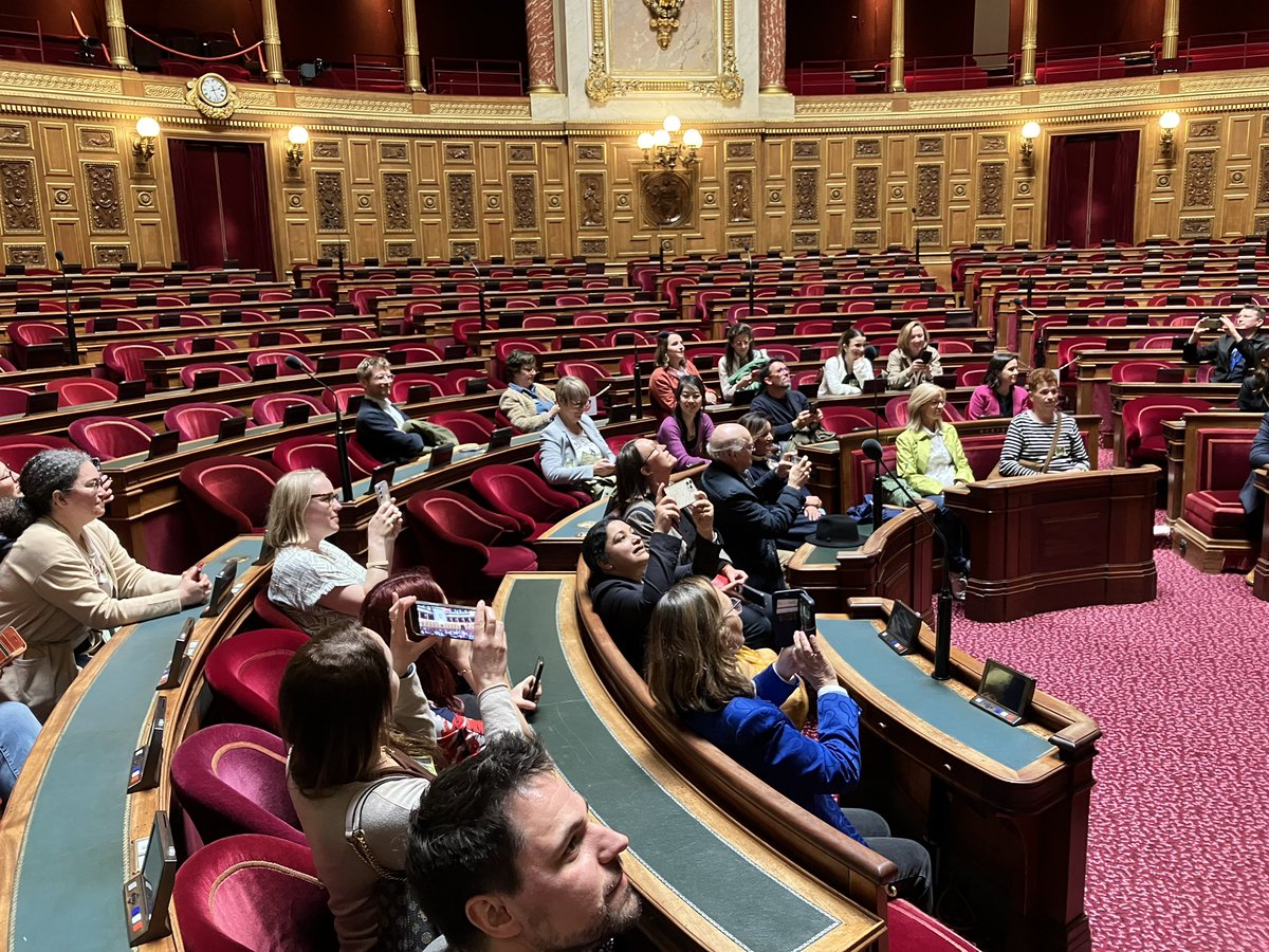 Etienne Brain (@etienneb66) on Twitter photo This is DIALOG annual scientific meeting at the Senate. Geriatric interventions implementation. We are very pleased to welcome Supriya Mohile sitting now at the bench of commissions. Great day at the Palais du Luxembourg. <a href="/SIOGorg/">SIOG</a> <a href="/myCARG/">Cancer and Aging Research Group (CARG) #GeriOnc</a> @GroupeUnicancer <a href="/AlumniSiog/">SiogTrevisoAlumni</a> This is DIALOG annual scientific meeting at the Senate. Geriatric interventions implementation. We are very pleased to welcome Supriya Mohile sitting now at the bench of commissions. Great day at the Palais du Luxembourg. <a href="/SIOGorg/">SIOG</a> <a href="/myCARG/">Cancer and Aging Research Group (CARG) #GeriOnc</a> @GroupeUnicancer <a href="/AlumniSiog/">SiogTrevisoAlumni</a>