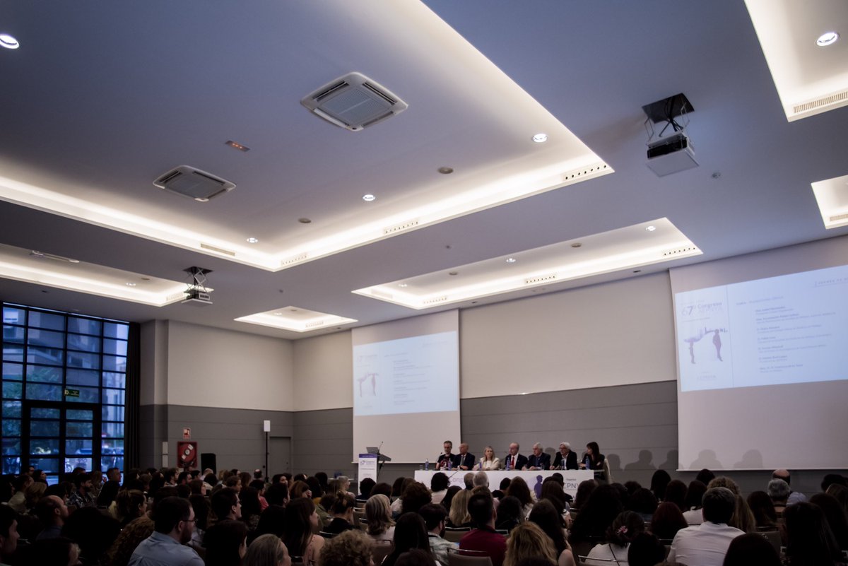 El alcalde, @pacodelatorrep, ha asistido a la apertura del congreso anual de la Asociación Española de Psiquiatría Infantil y de la Adolescencia, que incluye la conferencia de José Antonio Marina ‘La transición a la vida adulta’ y se celebra en el hotel NH Málaga.