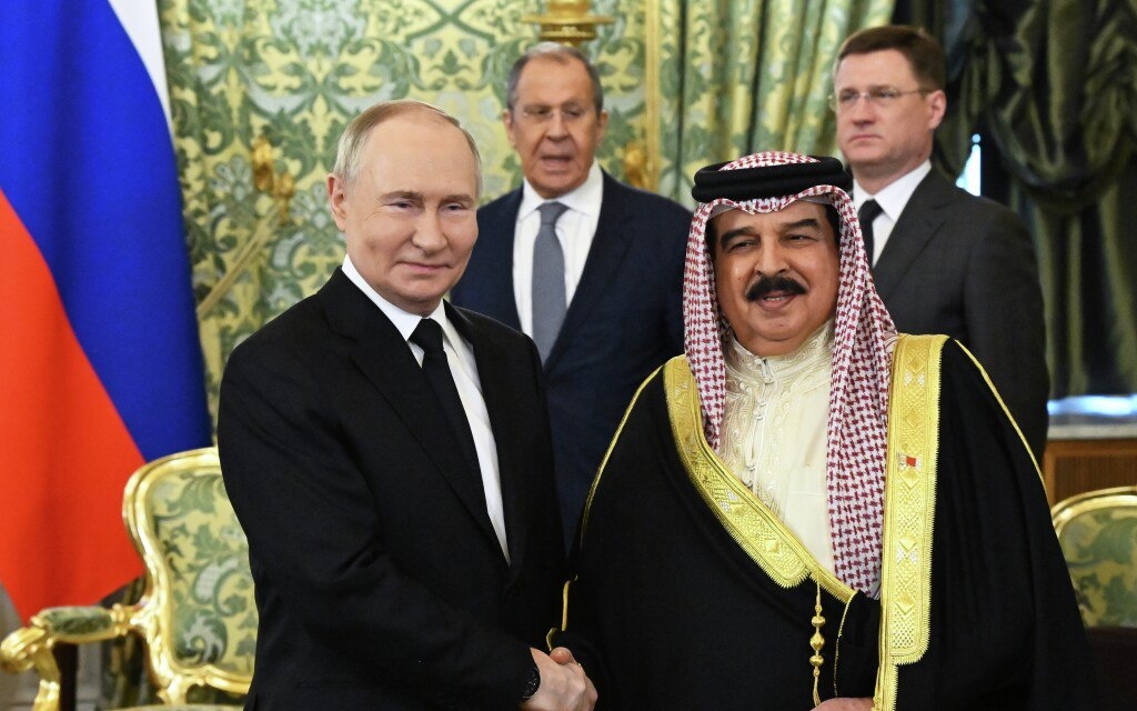 BREAKING: Putin invited the King of Bahrain to attend the BRICS summit in Russia, and the invitation was accepted.