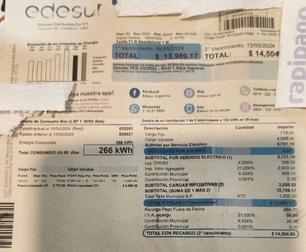 #MasMañana <a href="/lanacionmas/">La Nación Más</a> <a href="/lajeantonio/">ᶠ ᵃ ⁿ De Antonio Laje</a> <a href="/laralopezcalvo_/">Lara López Calvo_</a> boleta de luz no pedi subsidio pensando q vendria algo razonable ,no se quien en zona sur paga promedio 7000 esto es berazategui