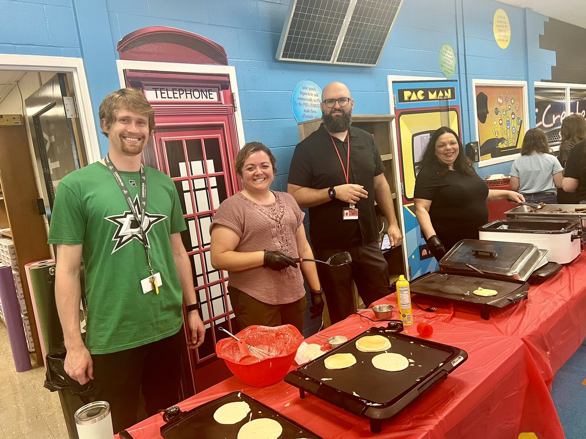 CareerCuriousTM's tweet photo. PBIS Reward Breakfast for our Brave Warriors of the Month &amp; Brave Bunch Today! GREAT JOB. 🥞🫐🥓 https://t.co/ymZDnZoz7O