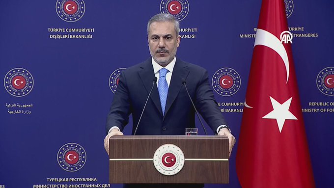 Dışişleri Bakanı Hakan Fidan: ▪️'AB ile ilişkilerinin olumlu yönde devamından yanayız.' ▪️'Türkiye ve AB kurumları arası üst düzey ziyaretler kesintisiz şekilde devam edecek.' ▪️'Türkiye ve AB arası vize serbestliği konusunda eksik konuların tamamlanması konusunda