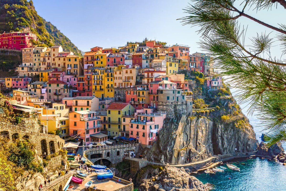 I lived in Italy my whole life One thing I learned? Other countries know nothing about it. So here are 5 facts you didn’t know about Italy: