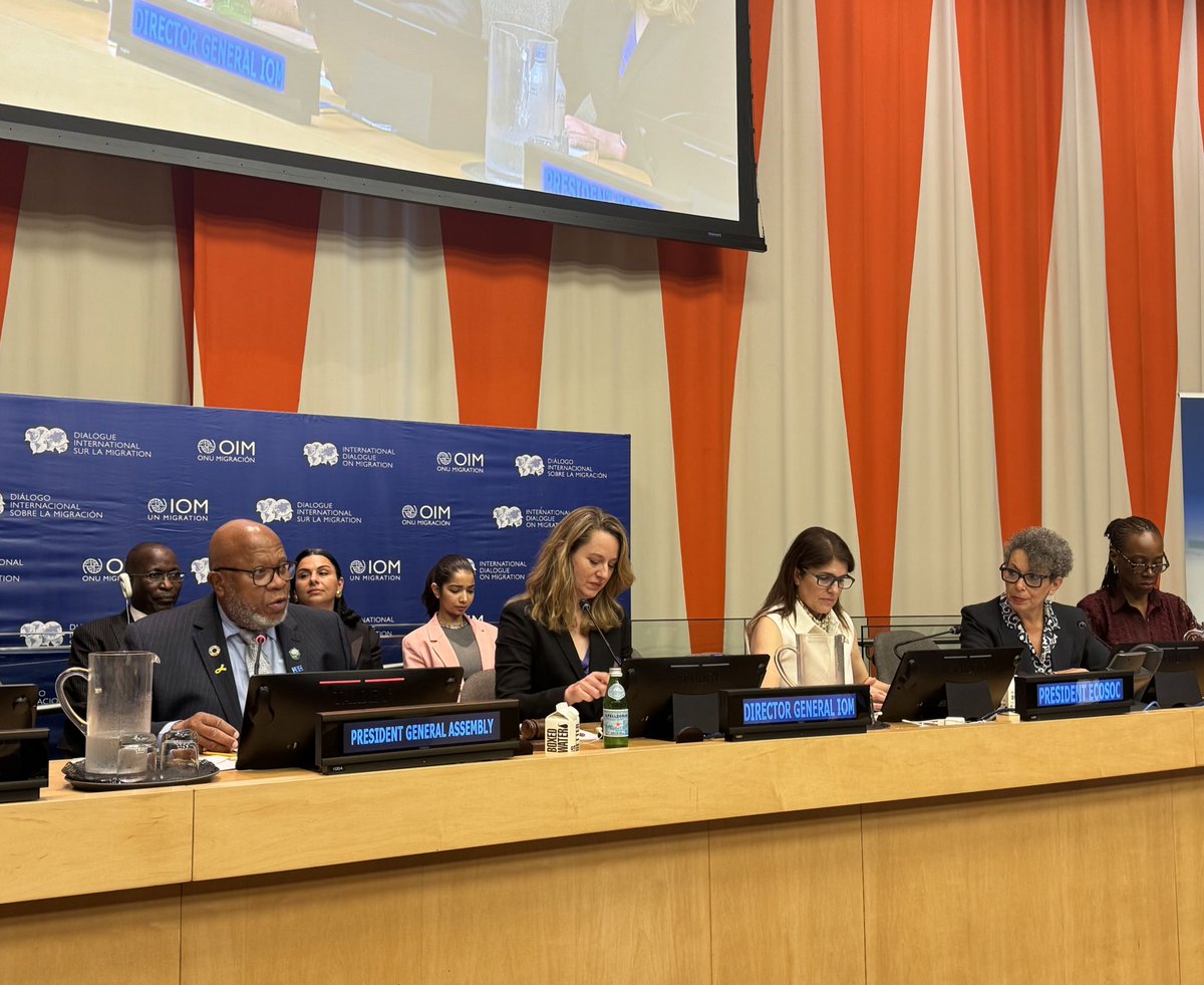 Annalena Baerbock tweet media