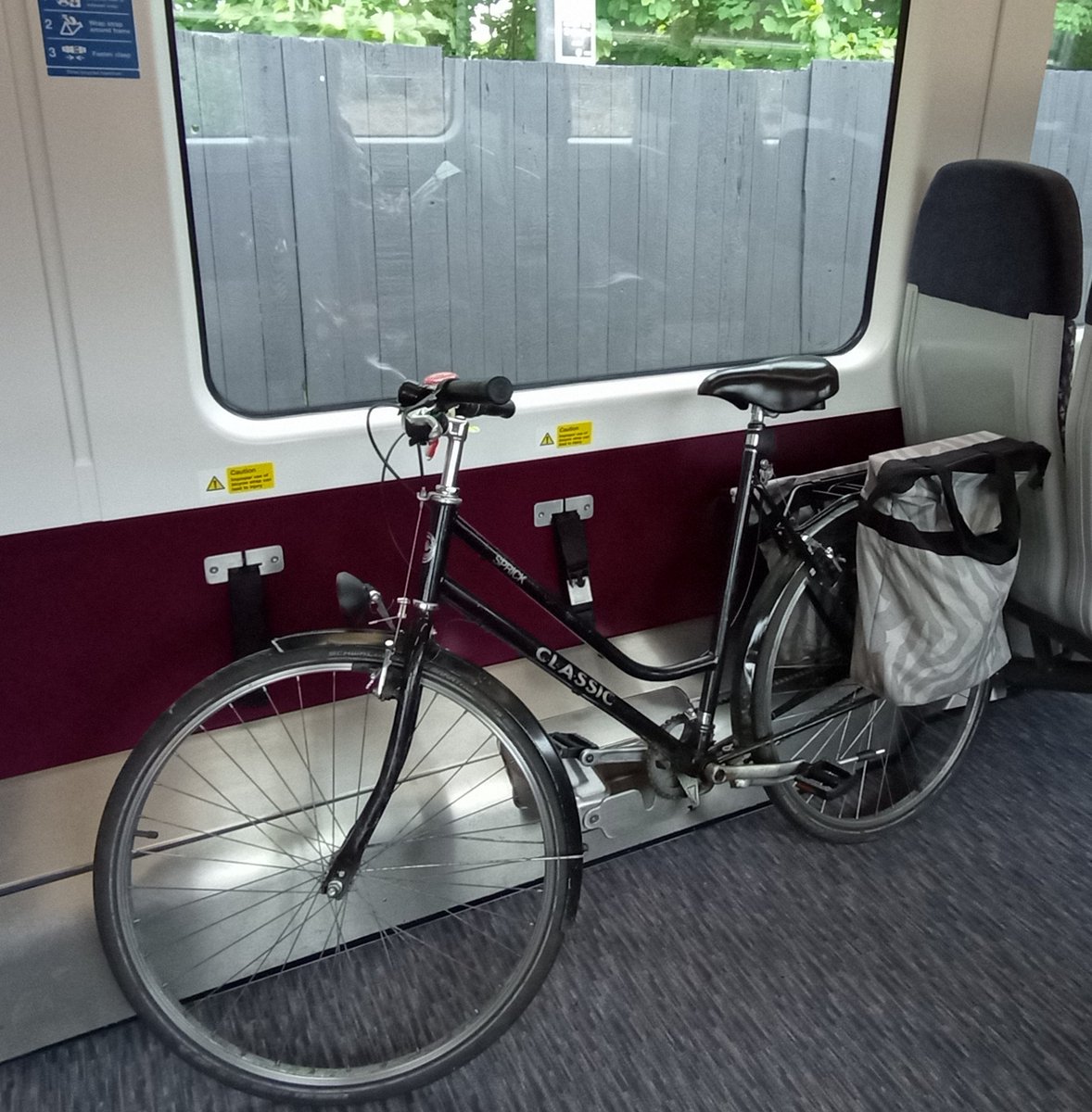 #Northfield bound #VoteLabour #4July2024 @alex4northfield 🌹❤️🚴