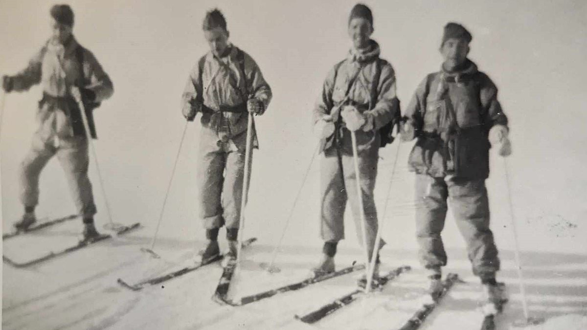 Now that's a Great Escape! How 34 members of the SAS evaded 5,000 Nazi troops in blizzard conditions after wreaking havoc in Italian mountain ambush - allowing Allied forces to smash through Hitler's 'Gothic Line', writes historian DAMIEN LEWIS trib.al/7GKRQMh