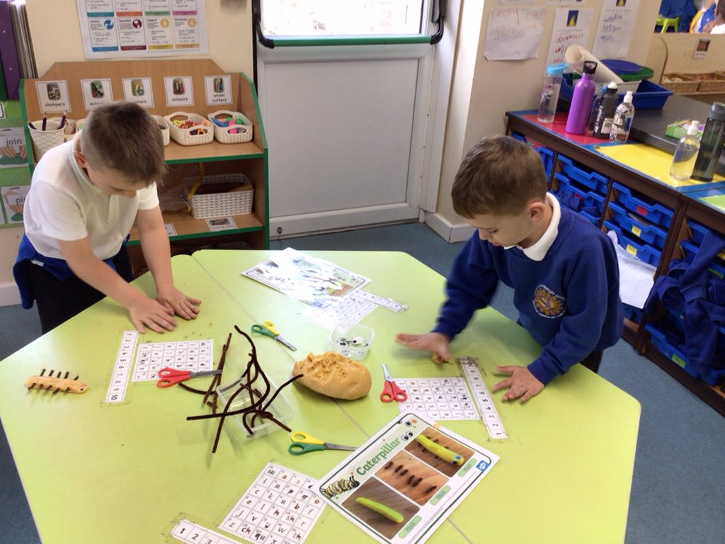 Minibeasts have invaded the Reception classroom this week. We have been looking for bugs using microscopes and binoculars and keeping tally charts of what we find. We have made bugs in the playdough area, and made large and small scale habitats for our bugs.