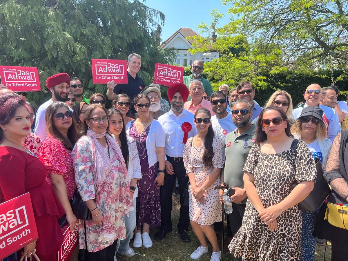 10 years ago we celebrated the 1st ever @redbridgelabour majority I've since spent a decade serving my neighbours, delivering locally & protecting vital services from Tory cuts As our MP for Ilford South I'll always fight for local families & the bright future Ilford deserves