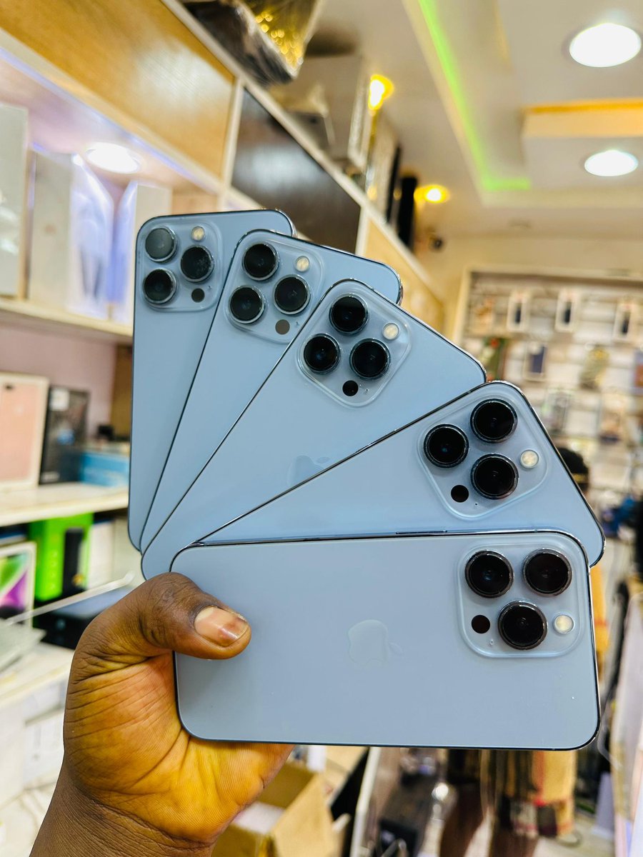 Special deal for you ❤️

iPhone 13 Pro!!!
128gb
340,000frs 😍
Grab yours now!!!

Swap deals accepted 
Hit my Dm