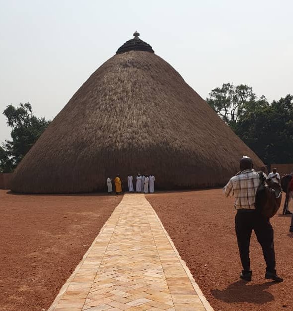 Bagandatweepsss's tweet photo. KASUBI TOMBS 🥰🥰
Our  pride 
Our Heritage 
Our Identity 
Our true definition of civilization 

#TourBuganda 
#BugandaNsiYaffe https://t.co/nC9cGYeai2