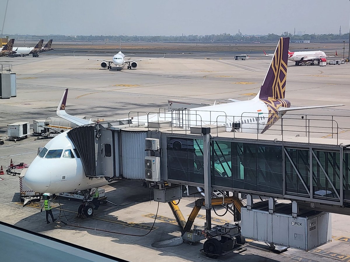 Greetings from @airvistara 's 2 year old #A320neo - VT-TQK acquired by way of a finance lease.
Loving the owner's name - Iravati #Aviation Limited. 
Iravati is another name for river Ravi, one of 5 tributaries of Indus that give #Punjab (meaning 'Five Rivers') its name.
#AvGeek