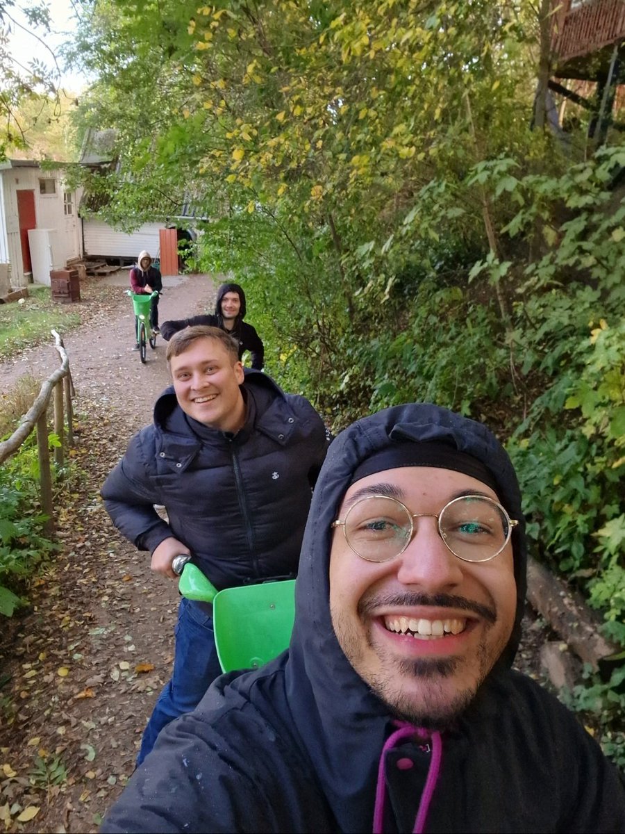 */- Trizzy =/ tweet media