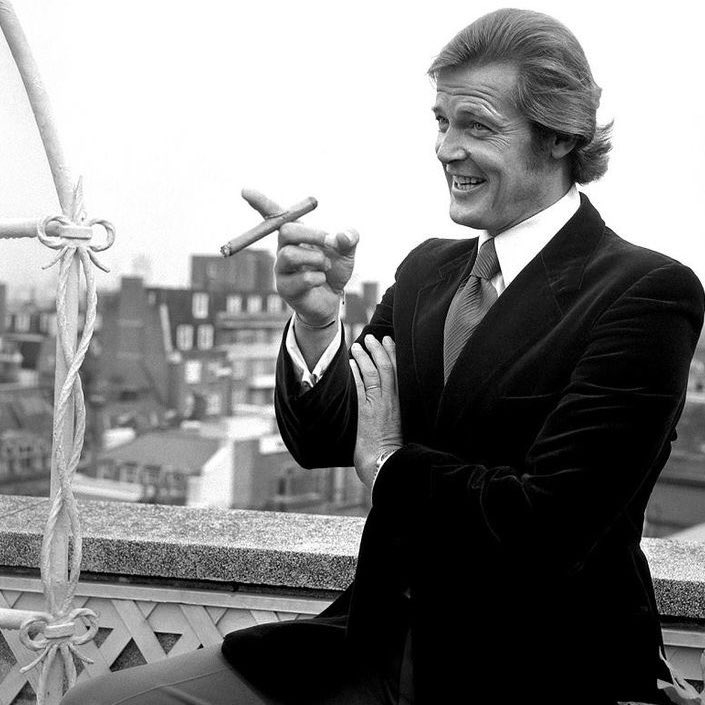 Remembering the late, great Sir Roger Moore. 007 years gone, but never forgotten. 

Here’s to you Rog, you absolute legend🍸

#rogermoore #thesaint #thepersuaders #jamesbond #gonebutneverforgotten
