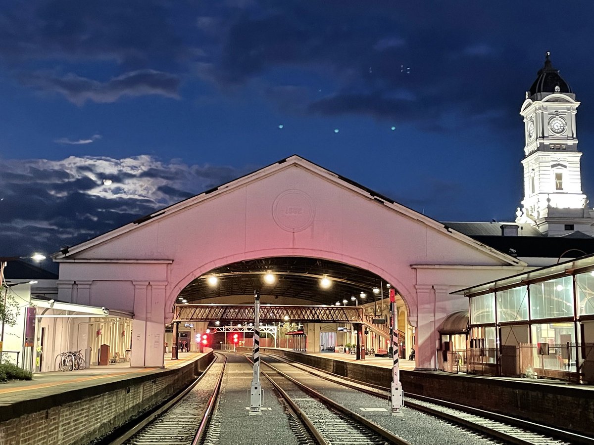 SusanLuckman's tweet image. Excited to be in Ballarat to speak at the UNESCO Creative Cities - Crafts & Folk Art Subnetwork meeting this weekend.