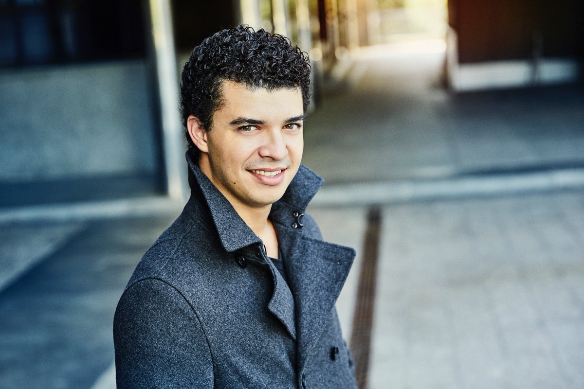 THE KNS CLASSICAL ARTISTS 
Leo de María <a href="/leodemariapiano/">Leo de María</a> 
“Power”, “Plays like a great”, “Dominant and Conquering”  – El Norte (México – Monterey)
Listen to his dazzling live recording "Borderless" open.spotify.com/intl-es/album/…