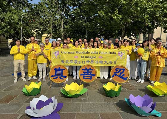 Célébration de la Journée mondiale du Falun Dafa en #Italie #WorldFalunDafaDay #May13 fr.minghui.org/html/articles/…