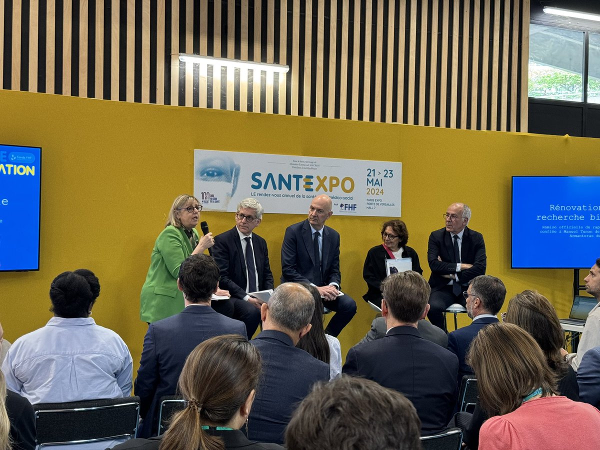 En direct de l’Espace #innovation à #SANTEXPO 👉 Remise officielle du rapport de la mission pour la rénovation de la recherche biomédicale, confiée à Anne-Marie Armanteras de Saxcé et @mtunondelara aux ministres @sretailleau, @RolandLescure et @fredvalletoux