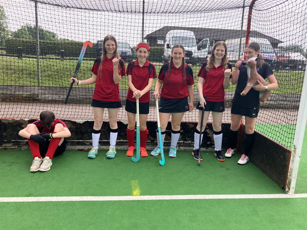 These awesome hockey humans took on Hartismere in a friendly game on Tuesday! It was a bit of a rainy one but that didn’t stop them putting in 18 goals between them! 🏑🔥🏑🔥🏑🔥