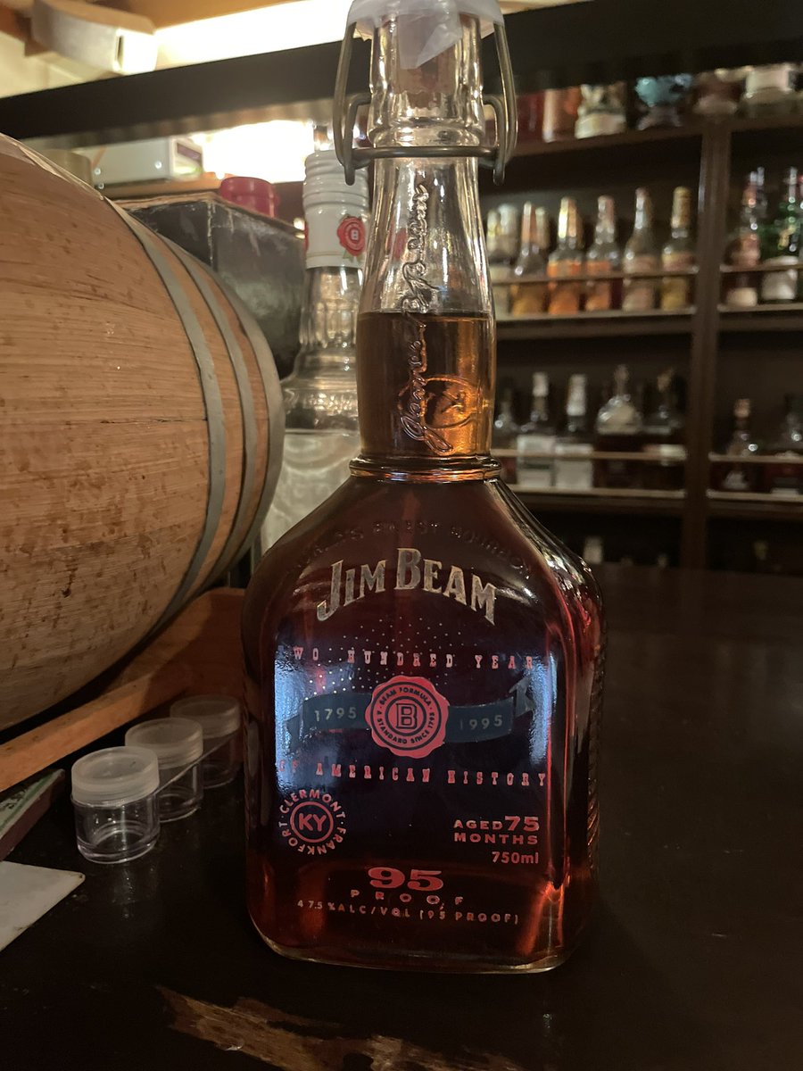 ジムビーム200周年記念ボトル