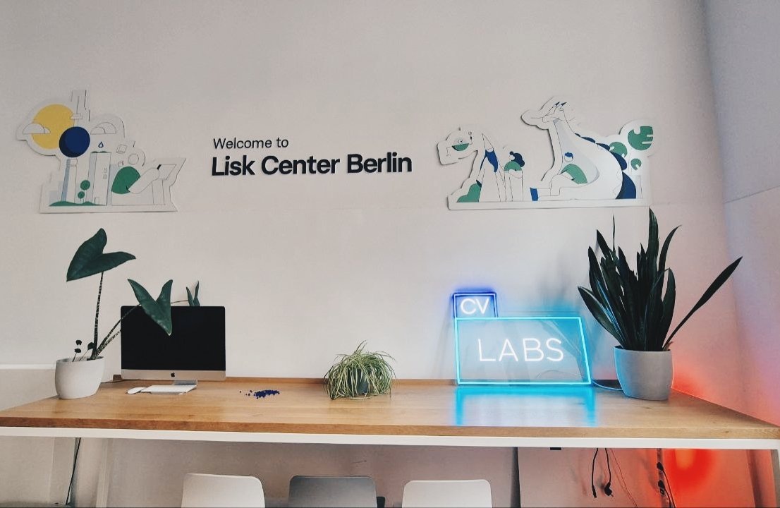 CRYPTO2030 tweet media