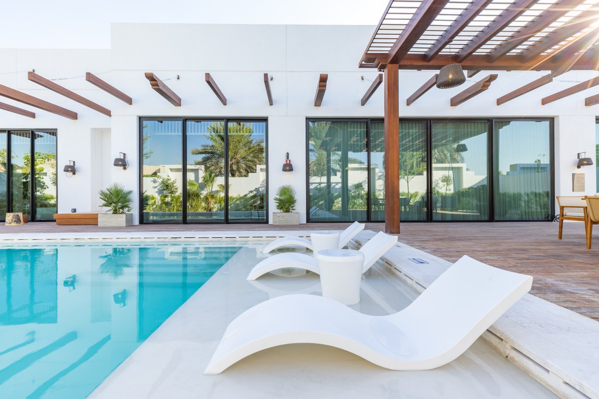 QatarHappening's tweet image. Marvel at the exclusive vistas from Maysan Doha, LXR Hotels &amp;amp; Resorts. Book now for a breathtaking experience! Call at +974 3397 6952 or +974 3347 3420.
#MaysanDoha #LXRHotels #PanoramicViews #LuxuryTravel #DohaHotels