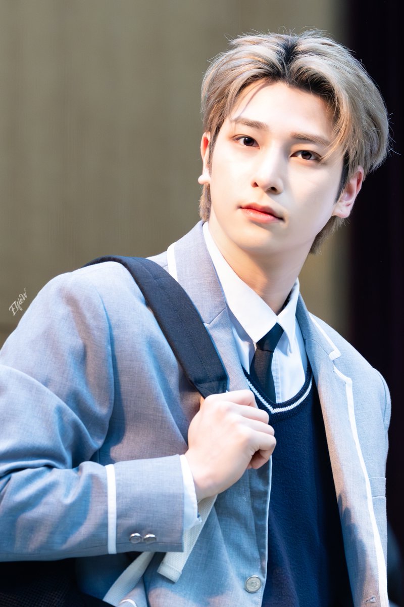 制服💙

#BAE173
#한결 #HANGYUL #ハンギョル