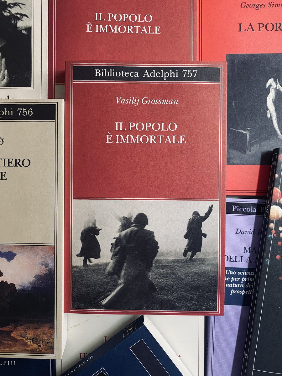 “Un giorno anche la guerra s'inchinerà al suono di una chitarra. Ovvero di quando Jim Morrison incontrò Semën Ignat’ev
Claudia Zonghetti
<a href="/minimaetmoralia/">minima&moralia</a> 
minimaetmoralia.it/wp/letteratura…

Vasilij Grossman
Il popolo è immortale
Trad di Claudia Zonghetti
A cura di R. Chandler, J. Volochova