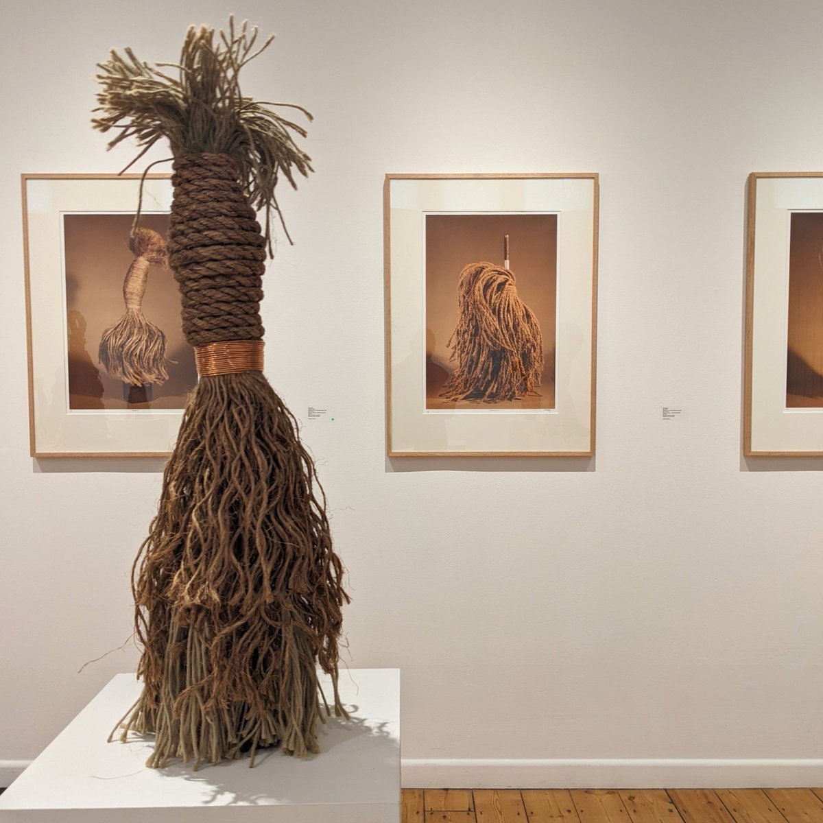Tabish Khan (@londonartcritic) on Twitter photo One of my #TopPicks for FAD Magazine, LR Vandy: Twist is on show <a href="/October_Gallery/">October Gallery</a> until 25th May >> buff.ly/3wFQWd9 #LondonArtCritic #LondonExhibitions One of my #TopPicks for FAD Magazine, LR Vandy: Twist is on show <a href="/October_Gallery/">October Gallery</a> until 25th May >> buff.ly/3wFQWd9 #LondonArtCritic #LondonExhibitions