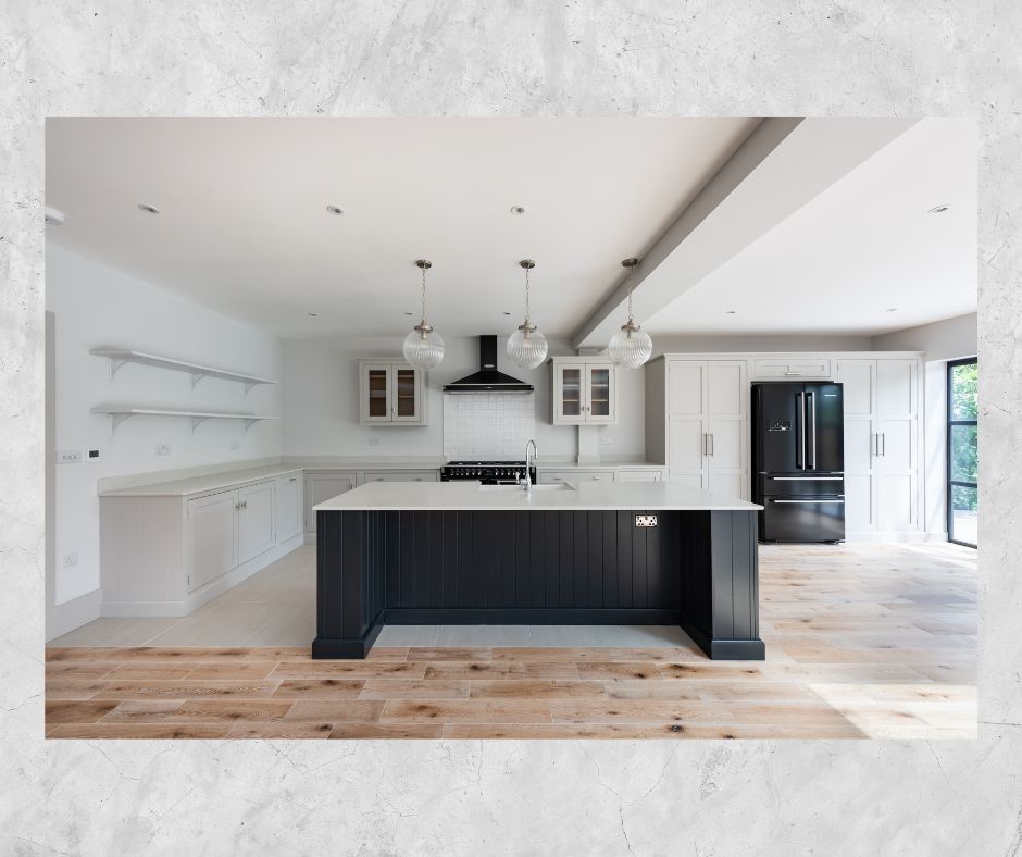 StellaLange's tweet photo. To Rent - Sidmouth Road, London, NW2
Substantial 1920's 5 bed house refurbished in 2021.  Offering fantastic entertaining space, wood floors, heritage doors to a 100ft garden.
£2,100 per week* Additional fees may apply.
https://t.co/V0SJsf51QB 
#ToLet #ForRent #HomesForRent https://t.co/2C3FUM8OI1
