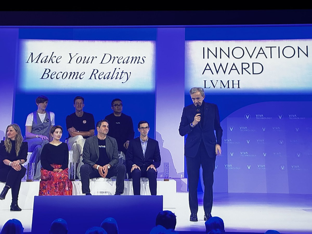 #Vivatech  💫✨Liste des gagnants du #LVMHInnovationAward 2024 du groupe de luxe <a href="/LVMH/">LVMH</a> 

La startup gagnante 🥇 toute catégorie 
FANCY TECH 

Omnichannel &amp; Retail :
GLANCEABLE : Plateforme d’agrégation et d’analyse d’avis clients utilisant le traitement du langage naturel pour