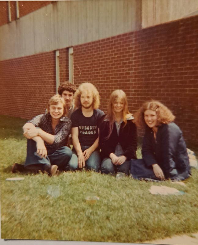 University is where you could meet friends for life ❤️ Psst - there's still time to book onto our next Undergraduate Open Day, to explore campus and find out about life at Sussex! 👉 ow.ly/eNyY50RR8H7 📷 Image provided by Gill Robinson, née Calder (SocSci 1975)
