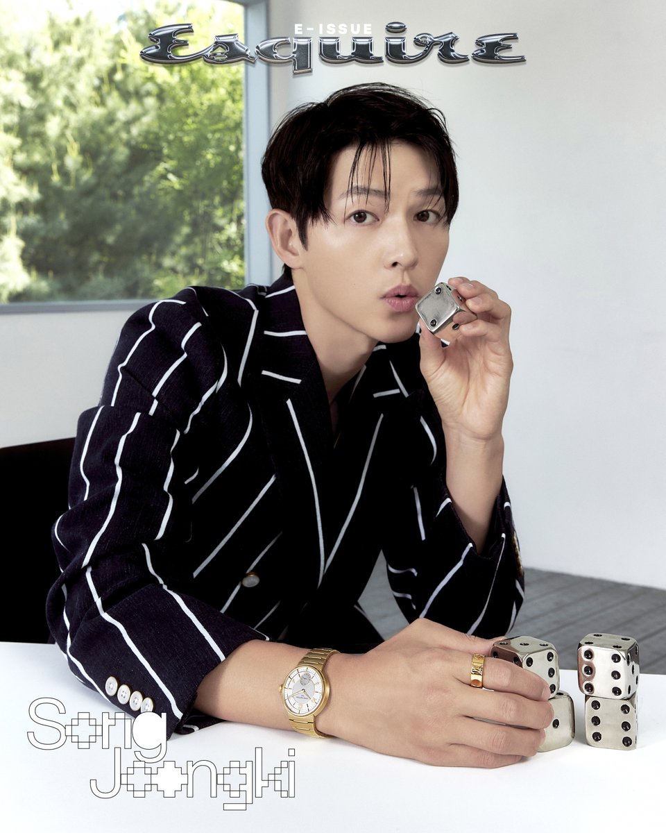 [#송중기]
에스콰이어 6월호 화보 커버 2종 공개⌚🐶
-
#SONGJOONGKI #하이지음스튜디오 #HighZiumstudio #화보 #magazine #에스콰이어 #ESQUIREKOREA