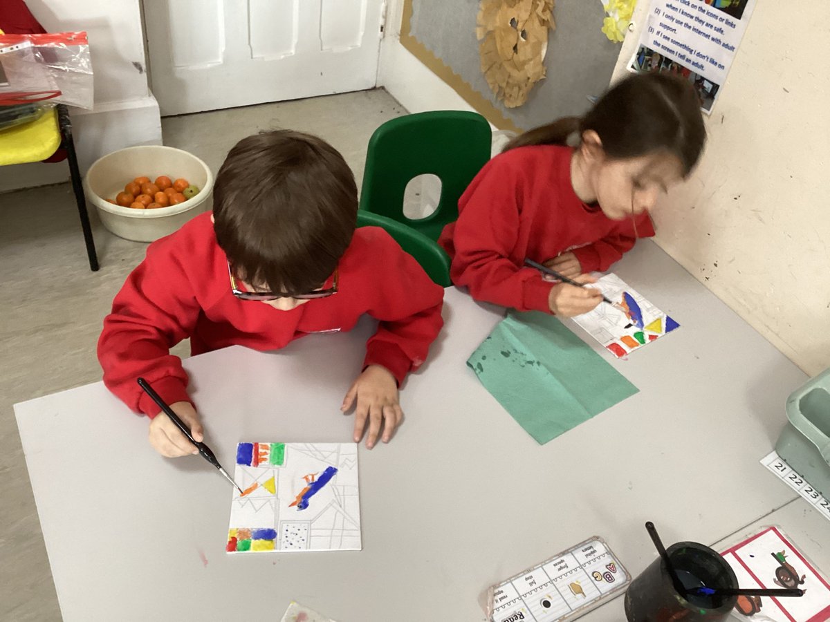 InfantSandwich's tweet photo. Kingfishers have been working hard painting their canvases this morning, as part of Art Week. 🎨 @AquilaTrustUK #art #atweek https://t.co/ogUolUKDu3