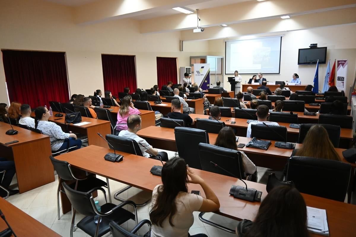 I had a great discussion with students of Elbasan Uni. Academia &amp;youth need to play in EU accession by promoting critical thinking &amp;accountability. We talked about the EU’s unity in diversity and the misunderstanding that EU accession is just translating EU laws.