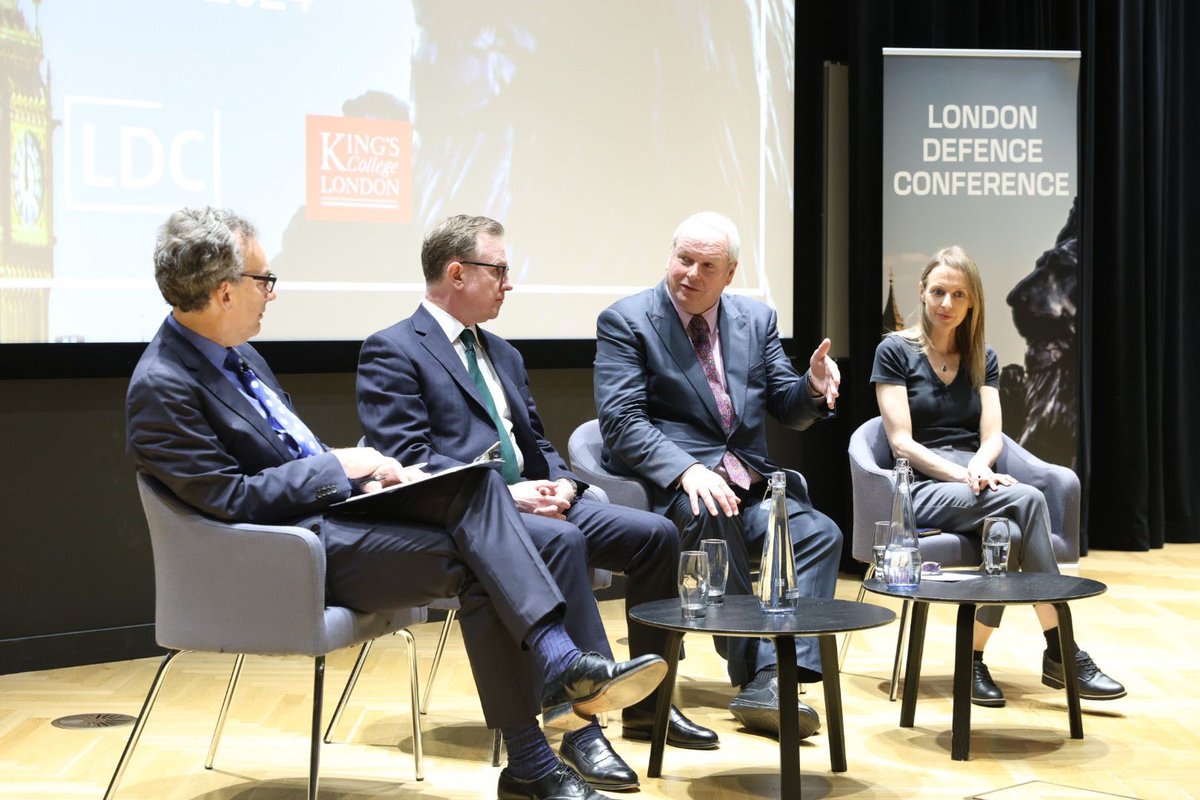 What role will defence play in the General Election? 'Defence issues don't decide general elections until they do' - @iainmartin1 cites 2019 and 1983 as elections where defence mattered, at our first panel at day 3 of #LDC2024 with @adamboultonTABB @haynesdeborah @MarkUrban01