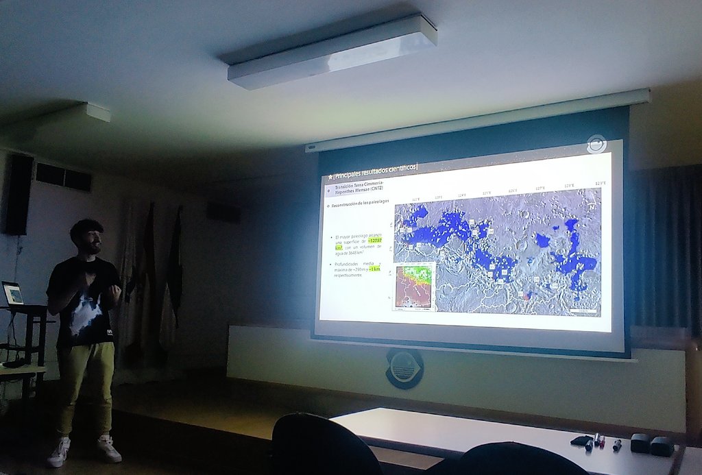 Geociencias Marinas (IEO) (@gemar_ieo) on Twitter photo Nuestro compi <a href="/GeologistonMars/">Ángel García-Arnay</a> nos invitó a descubrir el planeta Marte y sus estudios sobre la actividad fluvial en la superficie marciana.
Las analogías con los fondos marinos y terrestres son impresionantes!
Enhorabuena por la charla! Nuestro compi <a href="/GeologistonMars/">Ángel García-Arnay</a> nos invitó a descubrir el planeta Marte y sus estudios sobre la actividad fluvial en la superficie marciana.
Las analogías con los fondos marinos y terrestres son impresionantes!
Enhorabuena por la charla!