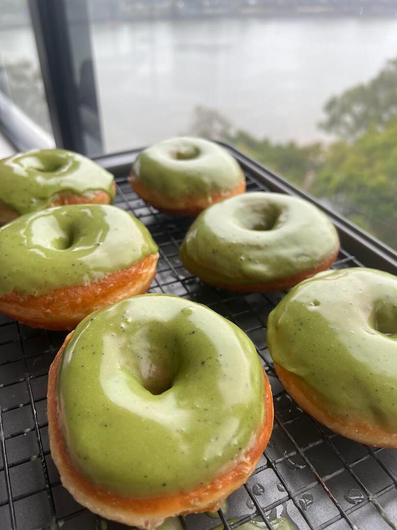 [Homemade] Matcha glazed donuts homecookingvsfastfood.com #homecooking #food #recipes #foodie #foodlover #cooking #homecookingvsfastfood