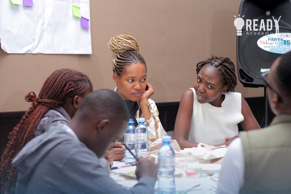 It's Day 4 of the #READYAcademy2024 We begun with a session on “Movement-building Strategy and the READY to Evolve Strategy” - @oumajoyce2 @Yplus_Global She highlights how movement building is about collective consciousness, social change, and a non-linear approach. 👇👇👇