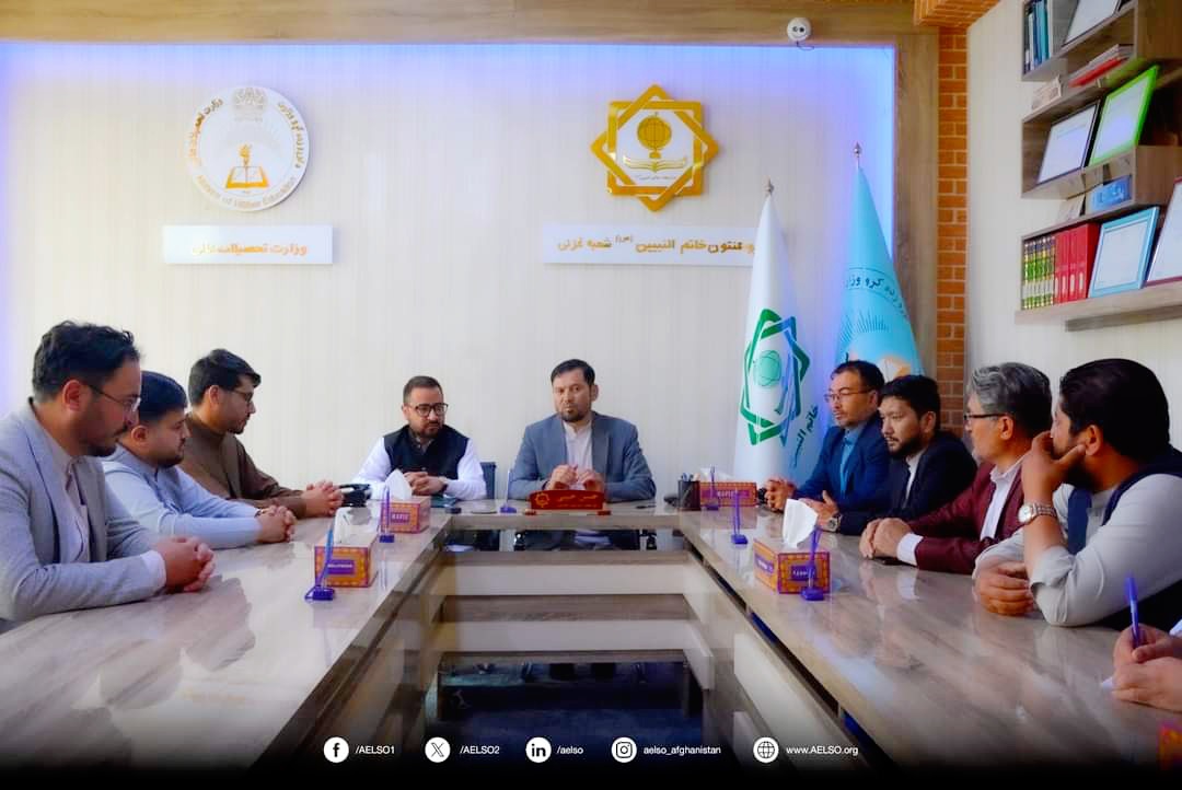 HanifFarzan's tweet photo. امضای تفا‌هم‌نامه‌ی همکاری با پوهنتون خاتم‌النبیین (ص) – شعبه غزنی

موسسه مطالعات اقتصادی و حقوقی افغانستان در فرایند توسعه‌ی روابط اکادمیک خویش به‌منظور ایجاد و گسترش زمینه‌های همکاری علمی، آموزشی و پژوهشی؛ تفاهم‌نامه‌ی همکاری را با پوهنتون خاتم‌النبیین شعبه غزنی به امضا رسانید. https://t.co/Thiqb8tZWC