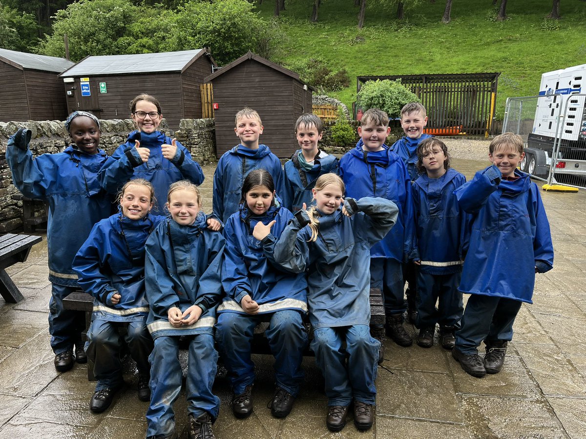 Group 3 had a wet afternoon orienteering in the rain but they still all had smiles on their faces! 😃🗺️💦