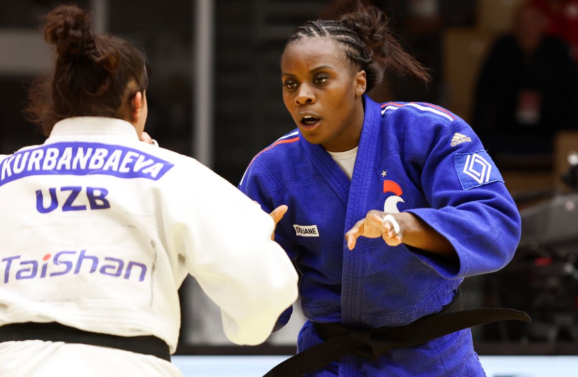 𝐌𝐀𝐃𝐎 𝐄𝐍 𝐁𝐑𝐎𝐍𝐙𝐄 🥉 Bravo à @MadoM_longa qui a arraché une belle médaille de bronze hier chez les -78kg, au terme d'un combat disputé! La 3ème médaille mondiale de sa carrière 🤩👏 Les yeux sont désormais rivés sur @Paris2024 👀🇫🇷 #Judo #JudoWorlds