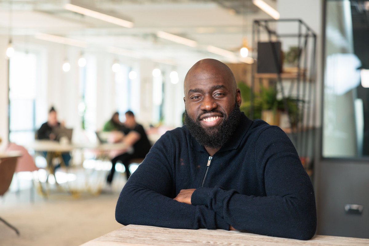 BookBrunch tweet media