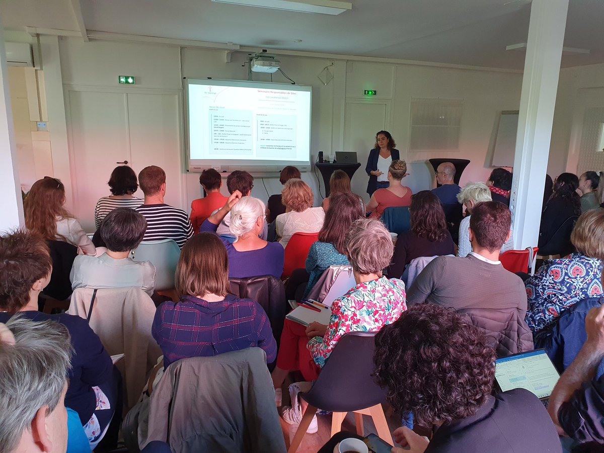Début de notre #séminaire annuel des responsables de site de la région ! Au programme : retour sur l'activité 2023, présentation du projet #stratégique,  #ateliers thématiques ➡️ un bon moyen pour les collègues de se retrouver et d'échanger sur leurs pratiques 💪
<a href="/LeoLagrange/">Fédération Léo Lagrange</a>
