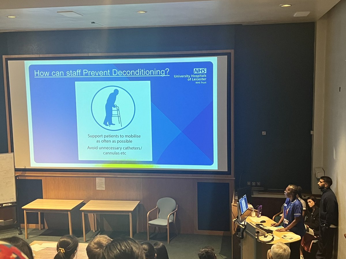 Having multi professional presenters so important to help our @Leic_hospital staff see that #deconditioning is #EverybodysBusiness 😊 Thanks to @HayleyHodgsonOT @SarjuKotak (PT) @UHL_DIETITIANS & @FallsUhl (Nurse) Fantastic to see this happening!