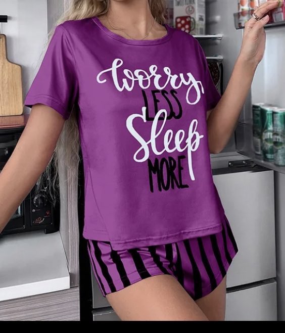 Sleepwear available as seen for 100cedis each. WhatsApp 0276136718 or DM to place an order. 

Please RT🙏🏾🥺