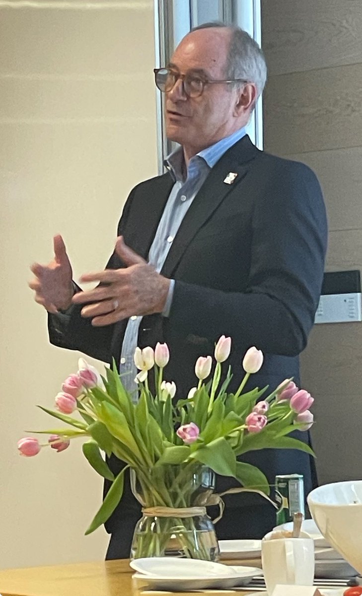 Jamea Zuberi tweet media